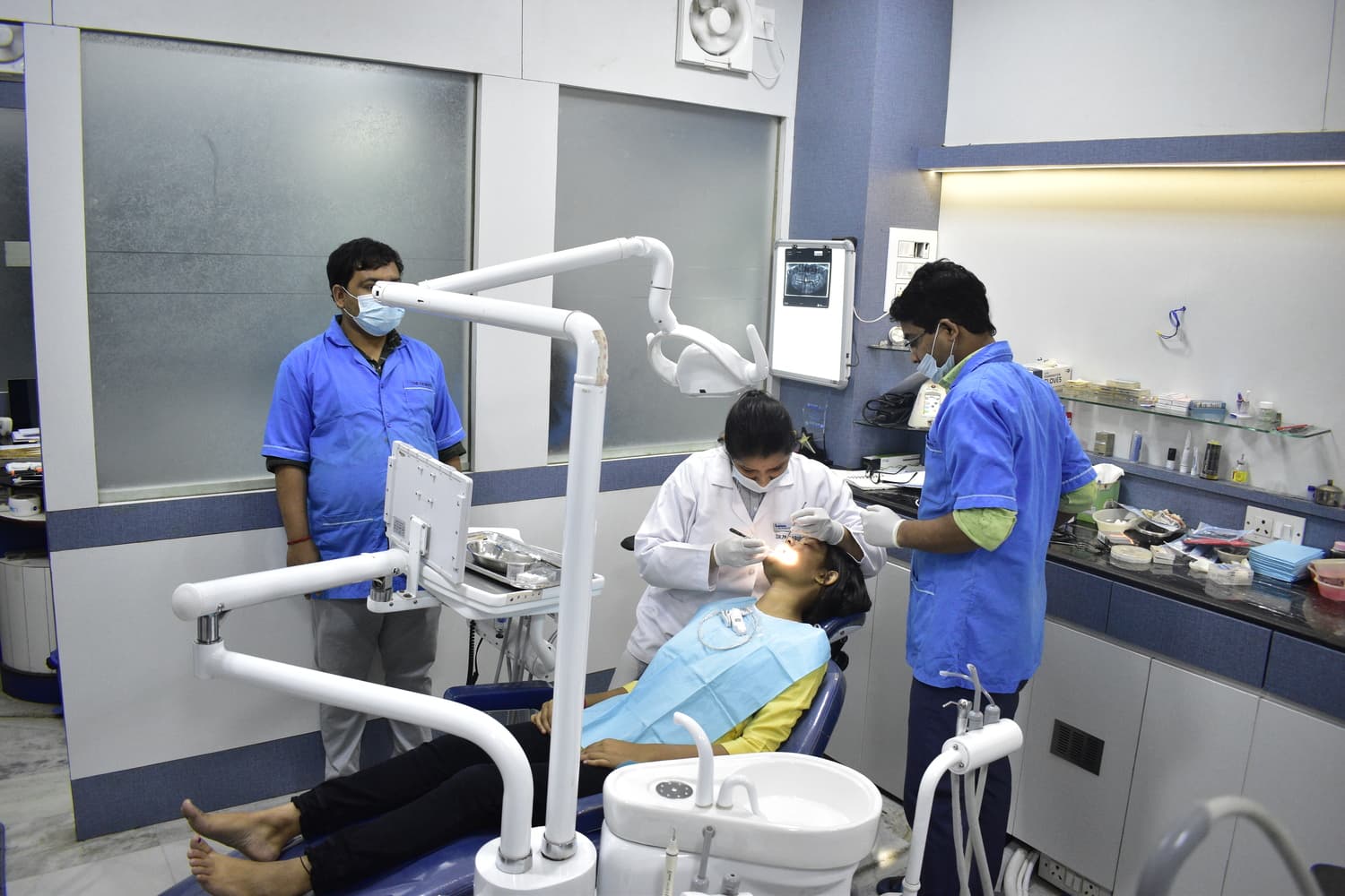 Theism Dental treatment room